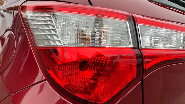 Used Toyota Yaris 2019 for sale - 76220696: Photo 25