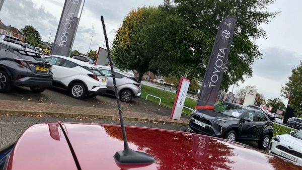 Used Toyota Yaris 2019 for sale - 76220696: Photo 40