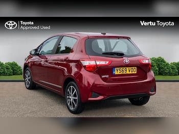 Used Toyota Yaris 2019 for sale - 76220696: Photo 4