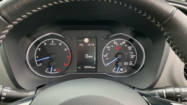 Used Toyota Yaris 2019 for sale - 76220696: Photo 9