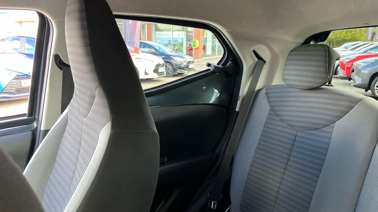 Used Toyota AYGO 2020 for sale - 76171706: Photo 24