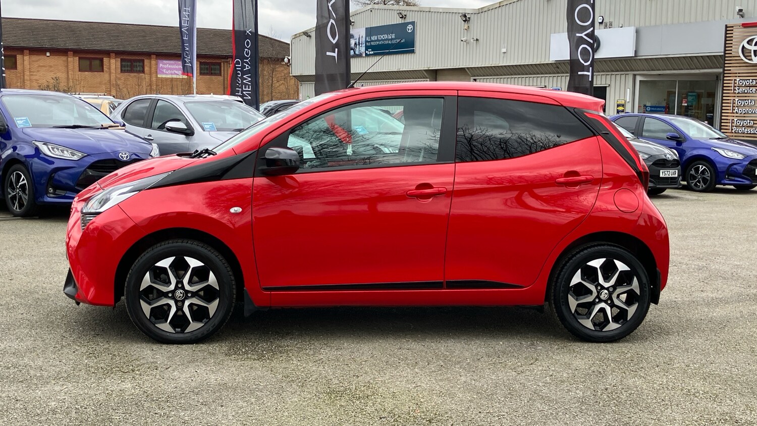 Used Toyota AYGO 2019 for sale - 77545719: Photo 17