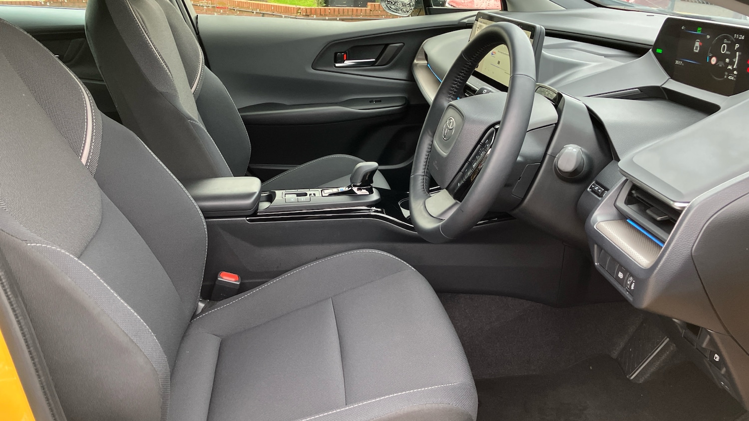 Used Toyota Prius 2025 for sale - 77151070: Photo 11