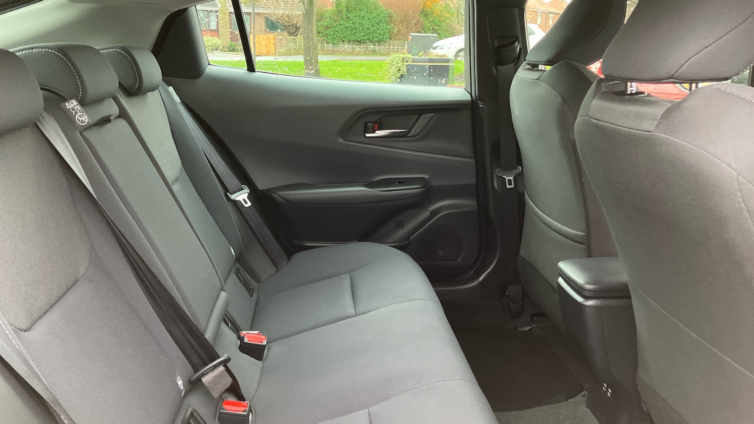 Used Toyota Prius 2025 for sale - 77151070: Photo 12