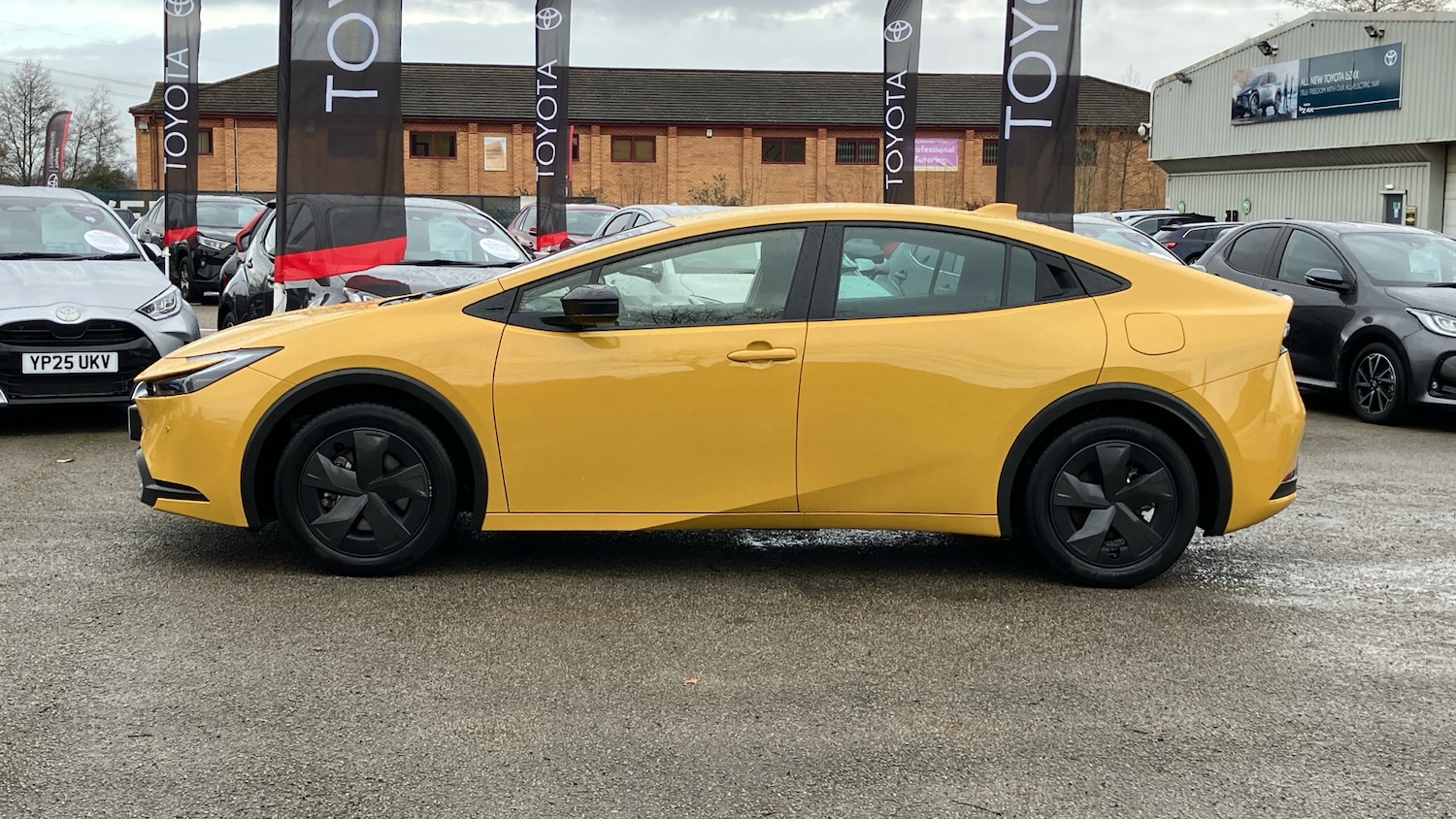 Used Toyota Prius 2025 for sale - 77151070: Photo 17