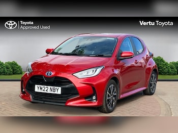 Used Toyota Yaris 2022 for sale - 75615942: Photo