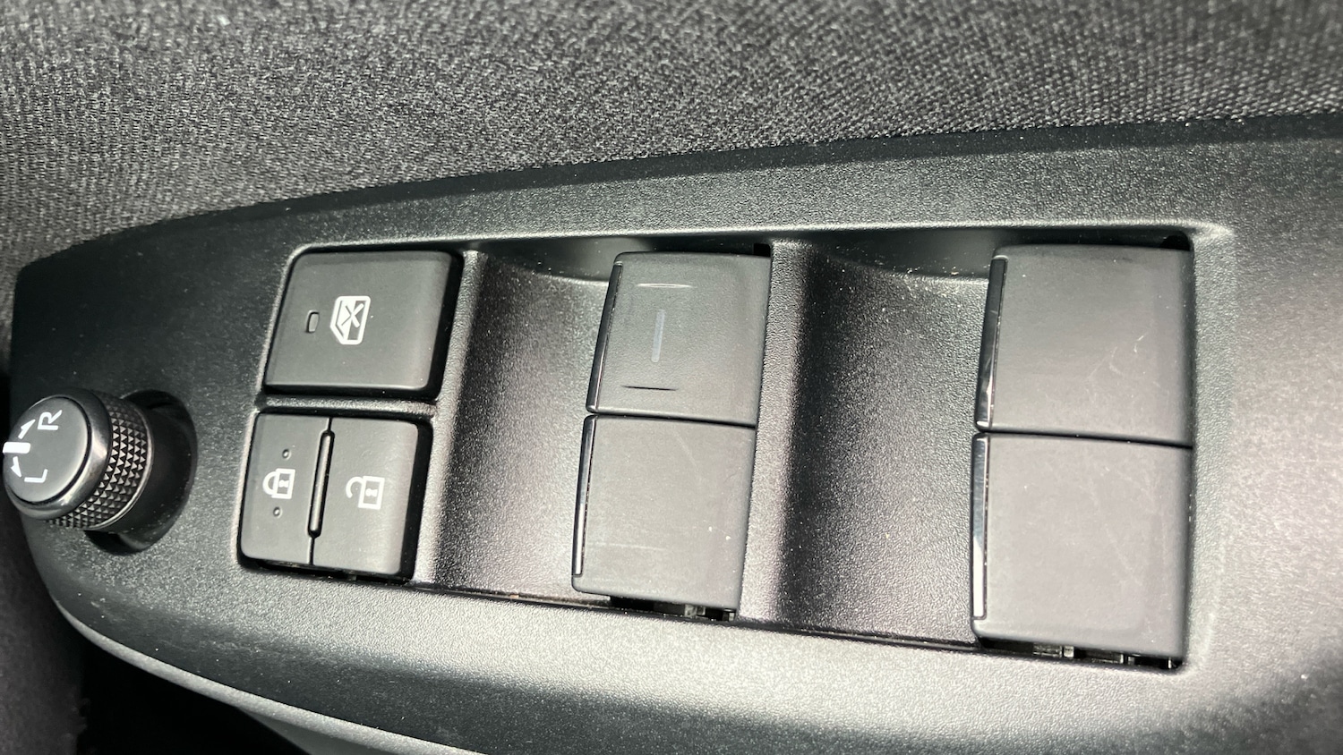 Used Toyota Yaris 2023 for sale - 76653084: Photo 22