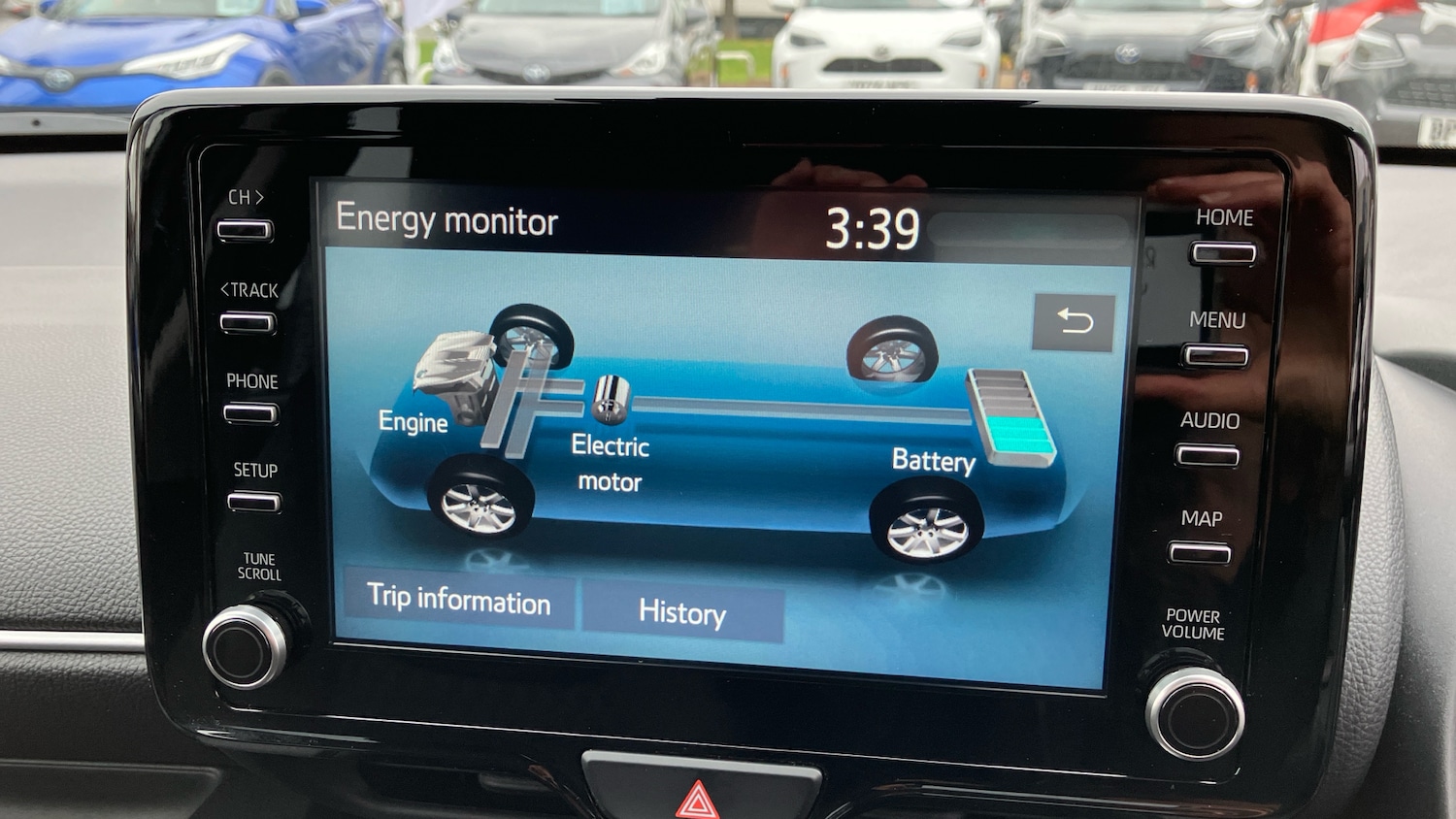 Used Toyota Yaris 2023 for sale - 76653084: Photo 28