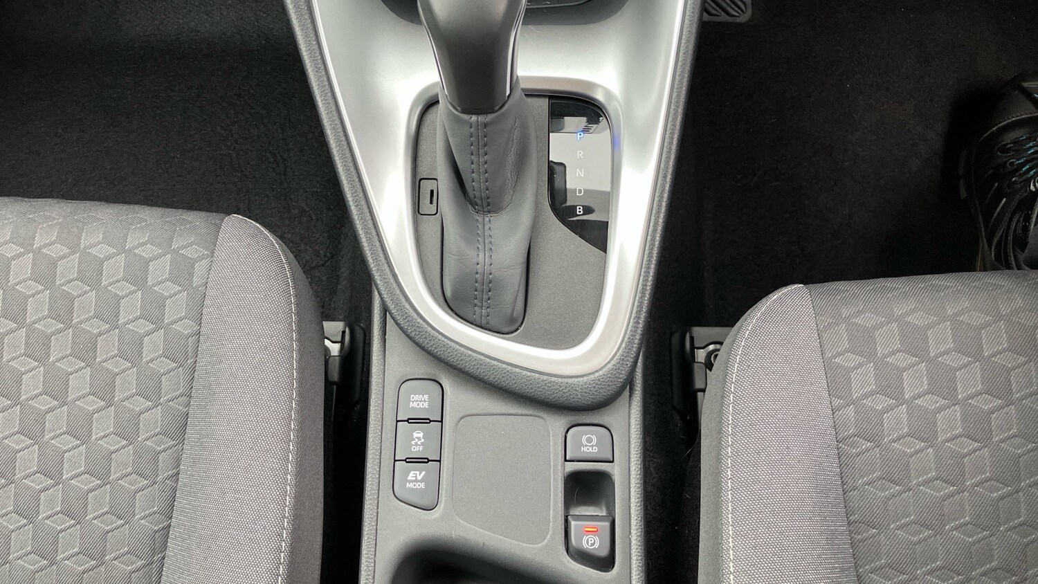 Used Toyota Yaris 2023 for sale - 76653084: Photo 35