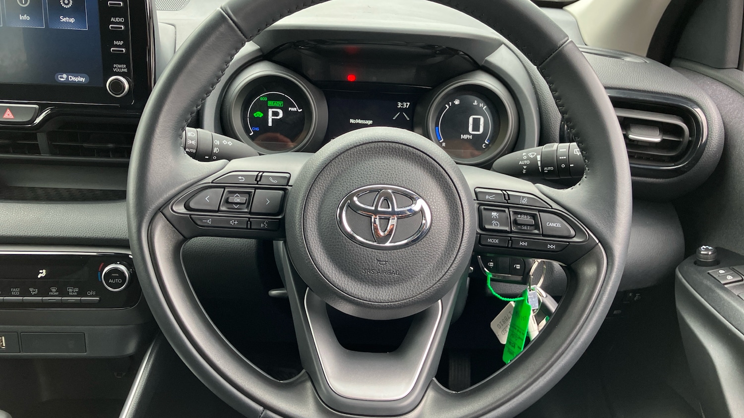 Used Toyota Yaris 2023 for sale - 76653084: Photo 8