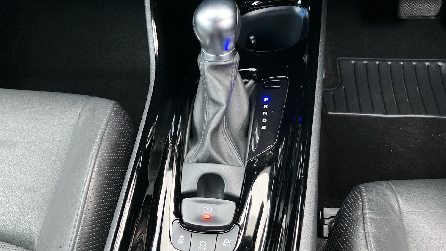 Used Toyota C-HR 2021 for sale - 77283643: Photo 35