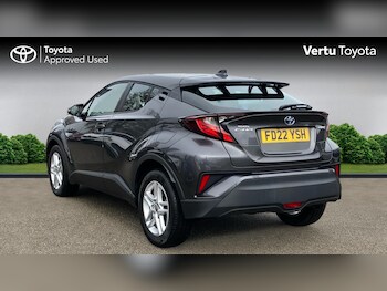 Used Toyota C-HR 2022 for sale - 77653518: Photo