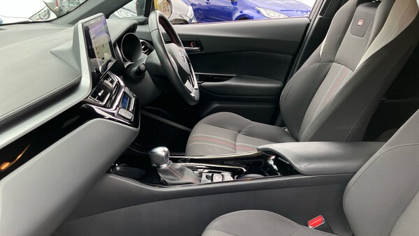 Used Toyota C-HR 2022 for sale - 76184246: Photo 10