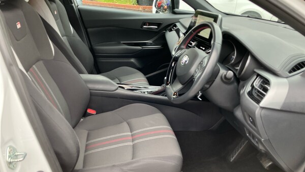 Used Toyota C-HR 2022 for sale - 76184246: Photo 11