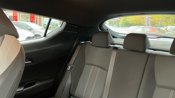 Used Toyota C-HR 2022 for sale - 76184246: Photo 24