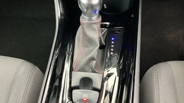 Used Toyota C-HR 2022 for sale - 76184246: Photo 35