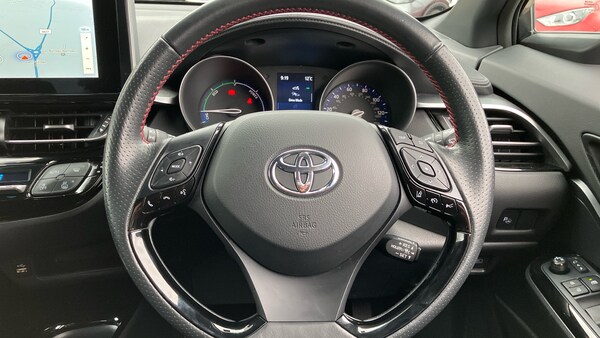 Used Toyota C-HR 2022 for sale - 76184246: Photo 8