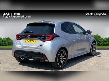 Used Toyota Yaris 2023 for sale - 79173819: Photo