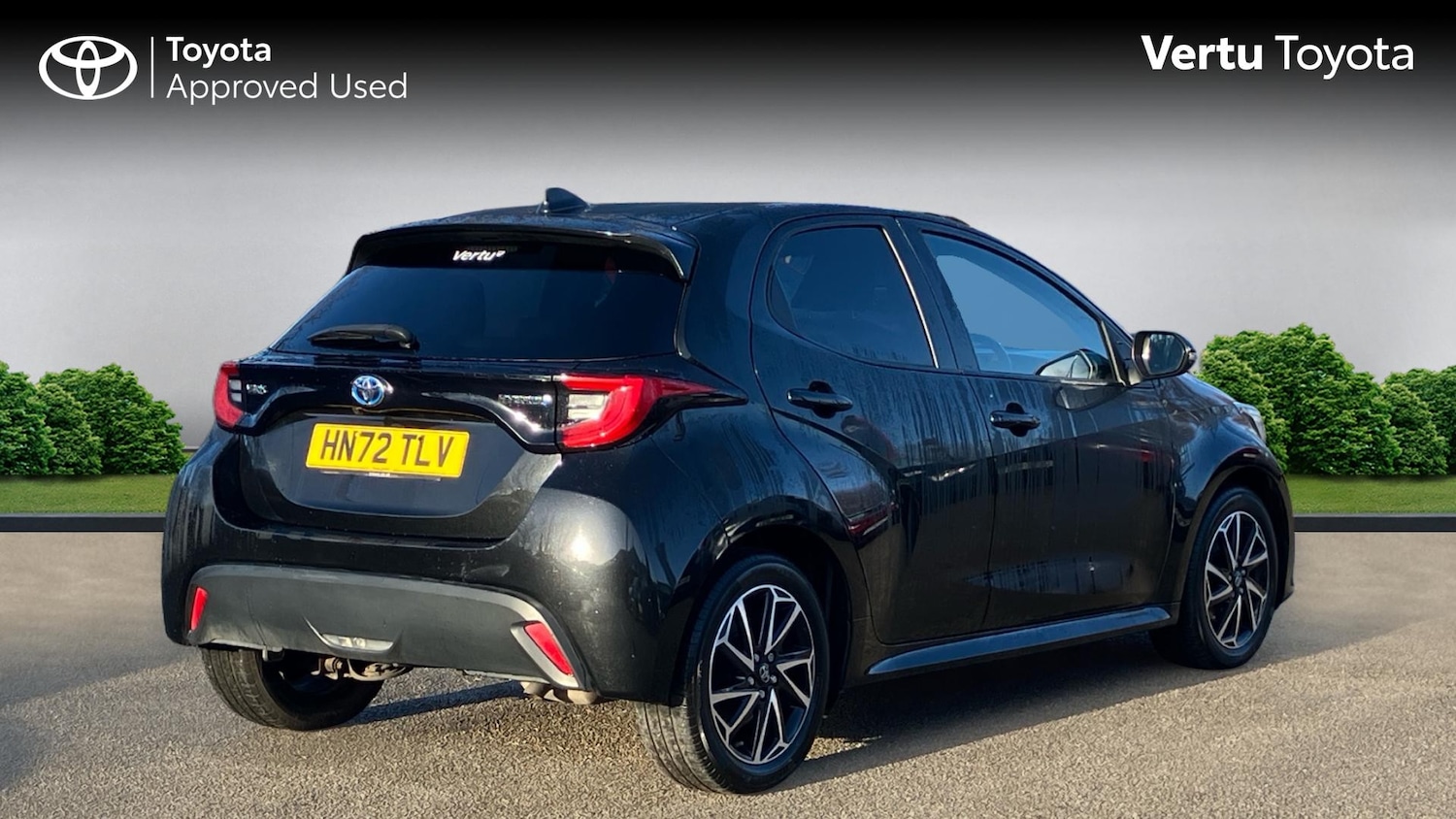 Used Toyota Yaris 2022 for sale - 77354246: Photo 2