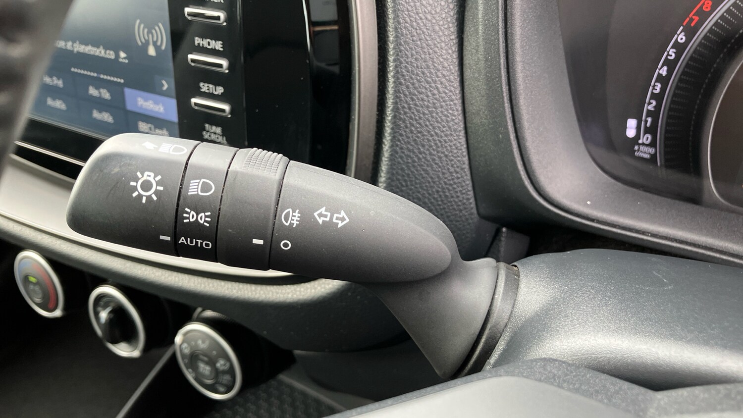 Used Toyota Aygo X 2023 for sale - 77915888: Photo 38