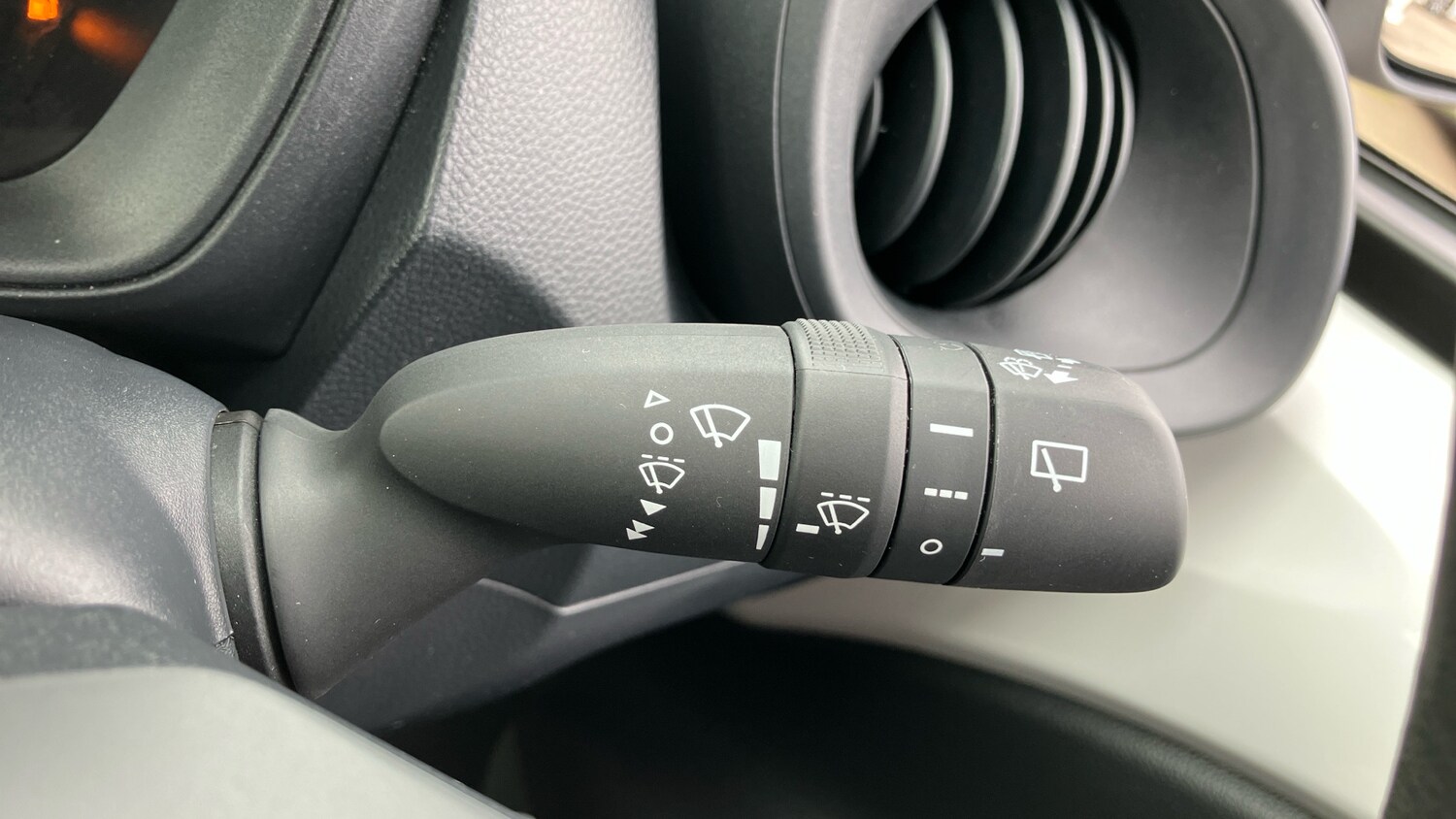 Used Toyota Aygo X 2023 for sale - 77915888: Photo 39