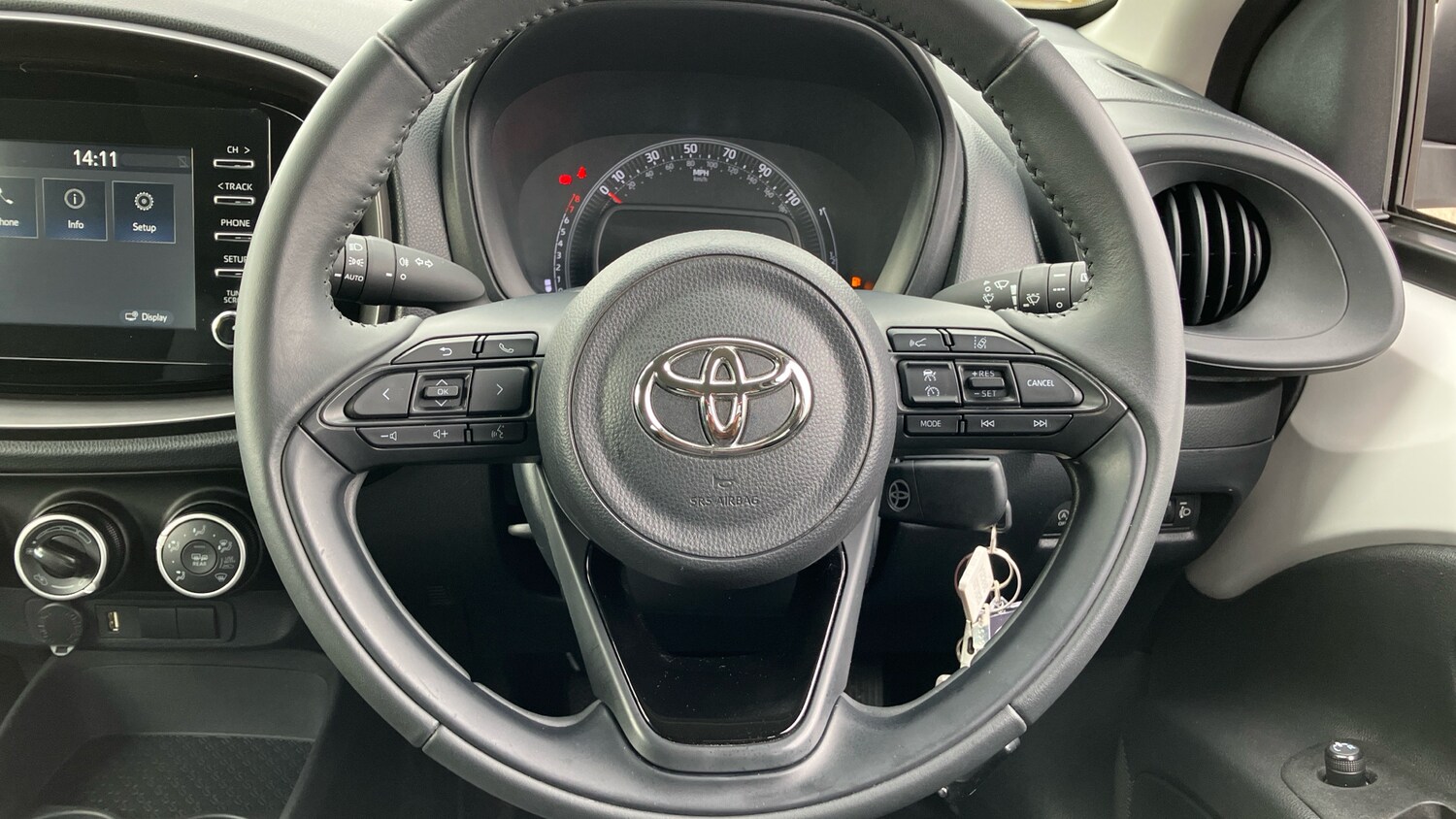 Used Toyota Aygo X 2023 for sale - 77915888: Photo 8