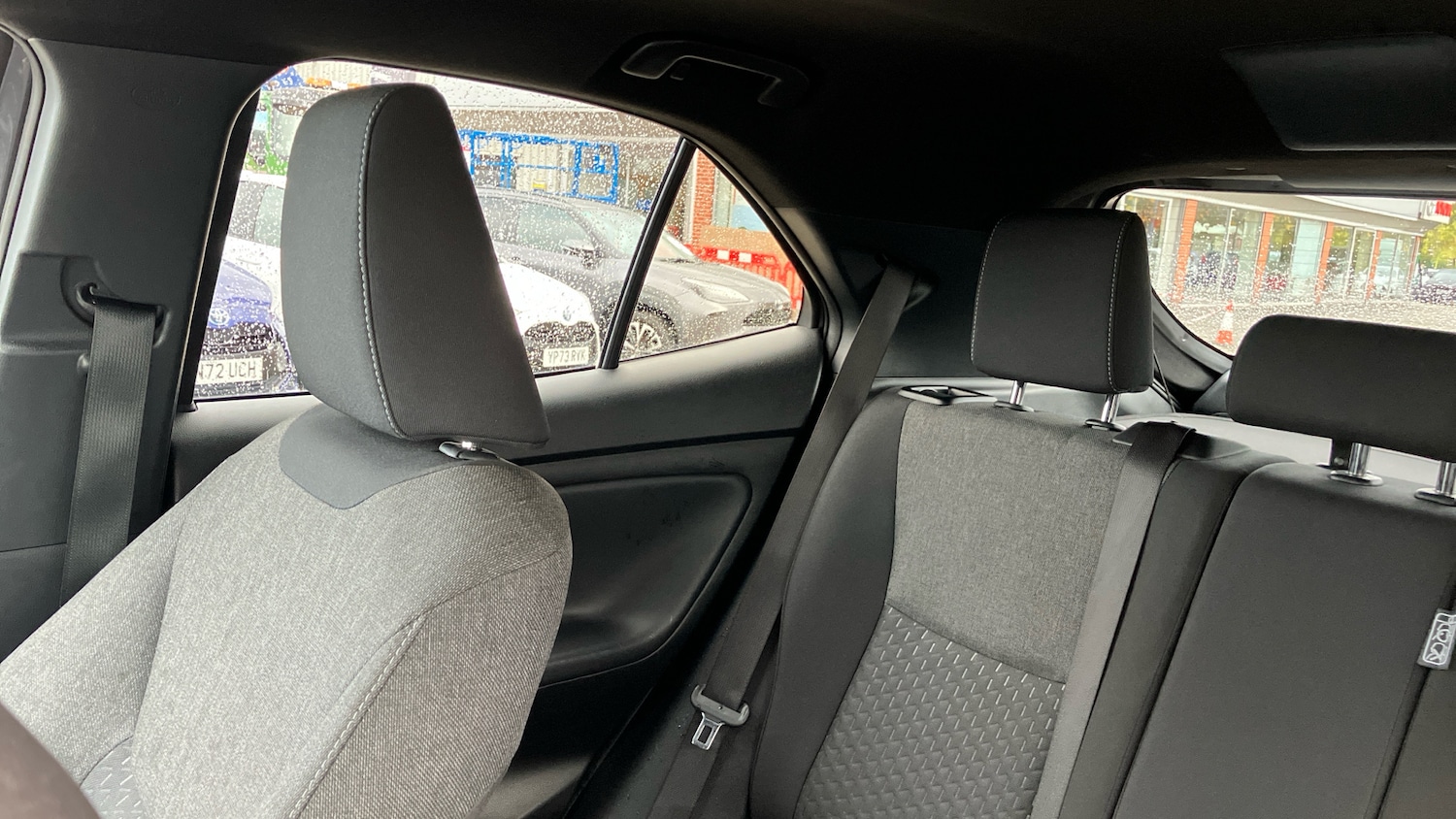 Used Toyota Yaris Cross 2024 for sale - 76384221: Photo 24