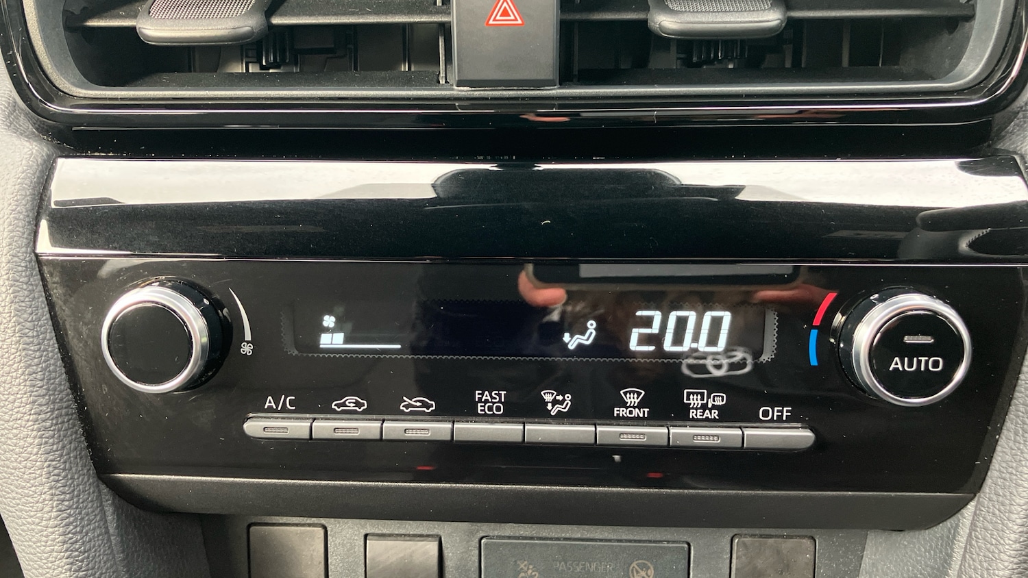 Used Toyota Yaris Cross 2024 for sale - 76384221: Photo 34