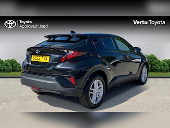 Used Toyota C-HR 2023 for sale - 79380449: Photo