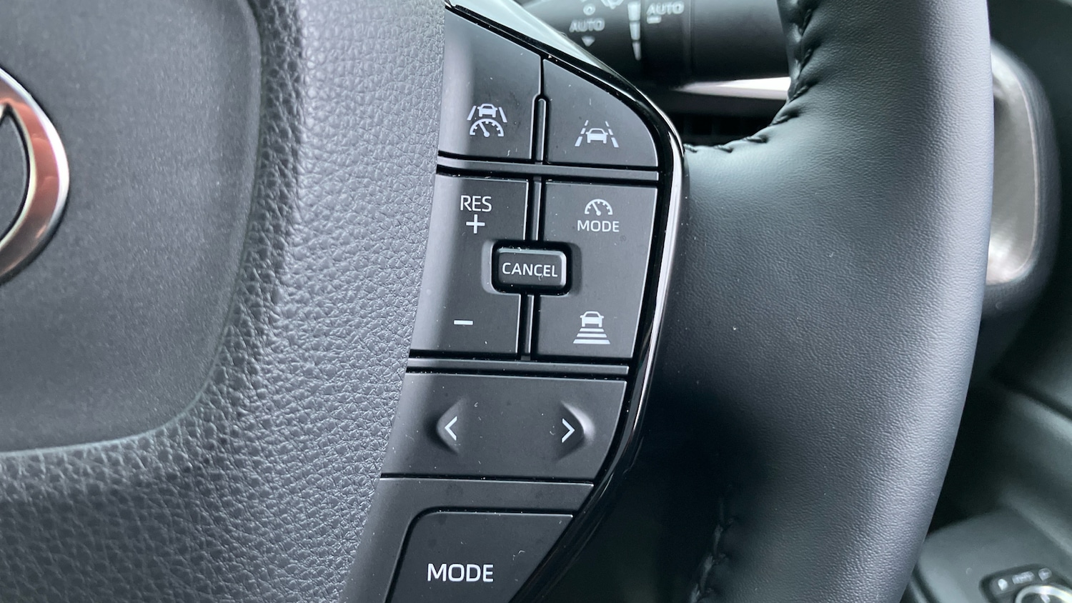 Used Toyota Prius 2025 for sale - 76494439: Photo 37