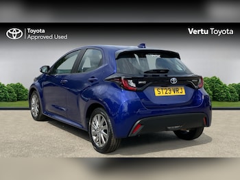Used Toyota Yaris 2023 for sale - 79368000: Photo