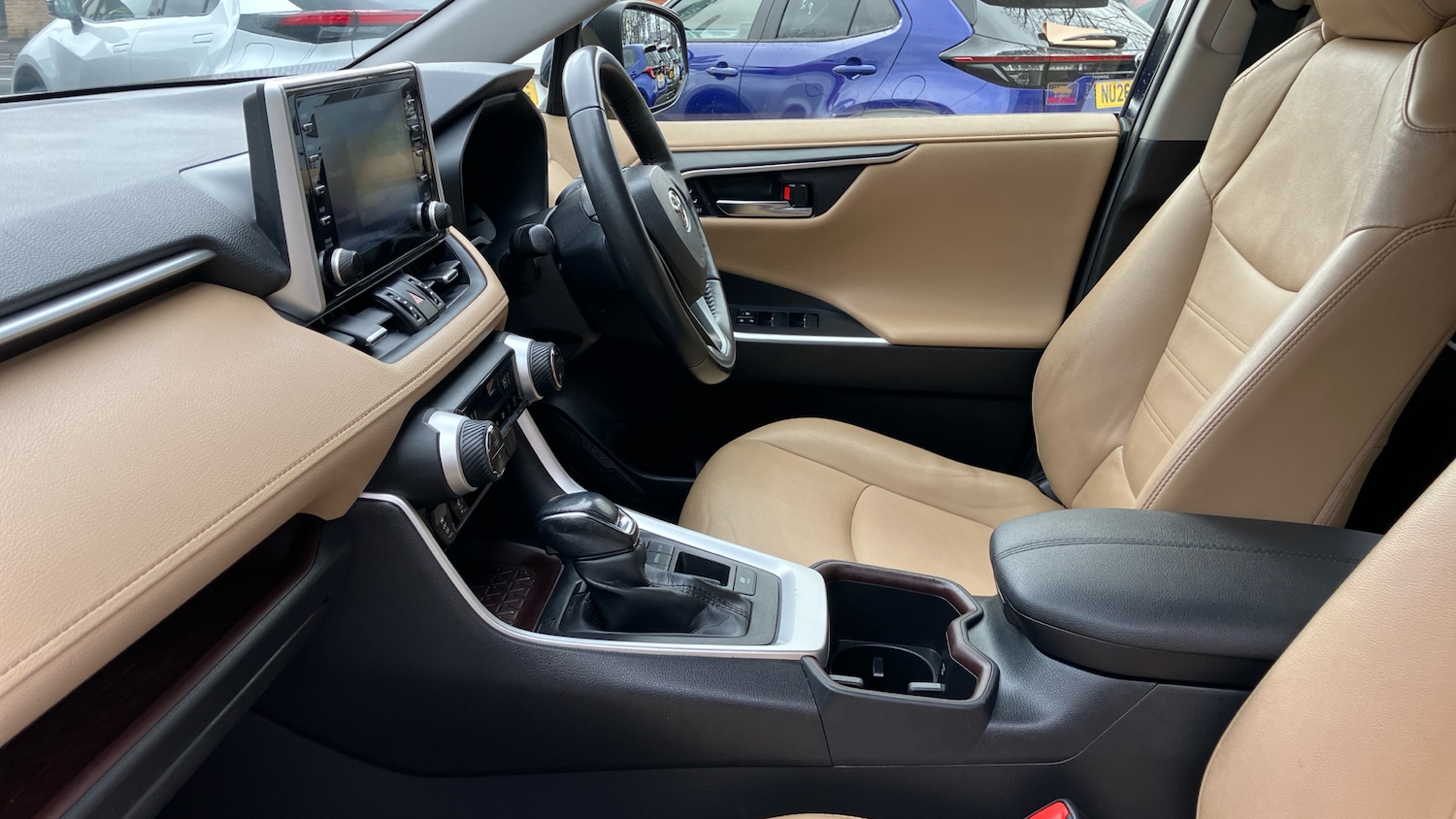 Used Toyota RAV4 2022 for sale - 77545699: Photo 10