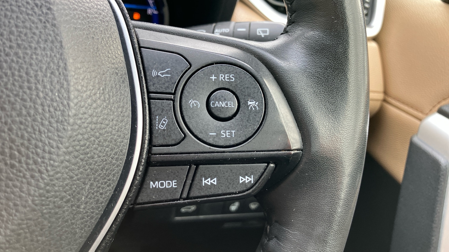 Used Toyota RAV4 2022 for sale - 77545699: Photo 37