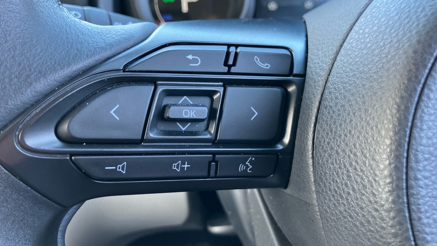 Used Toyota Yaris Cross 2022 for sale - 76184320: Photo 36