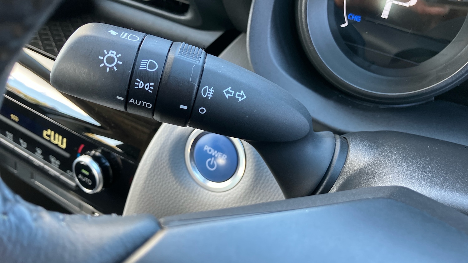 Used Toyota Yaris Cross 2022 for sale - 76184320: Photo 38