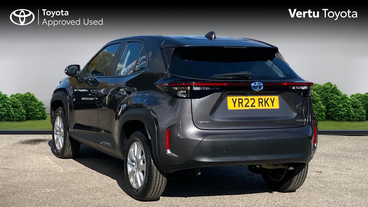 Used Toyota Yaris Cross 2022 for sale - 76184320: Photo 4