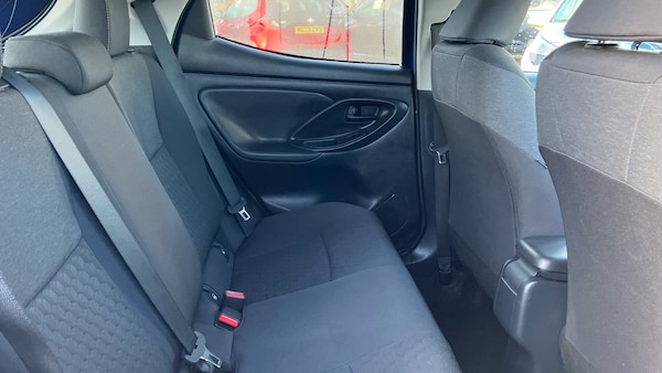 Used Toyota Yaris 2022 for sale - 76343912: Photo 12