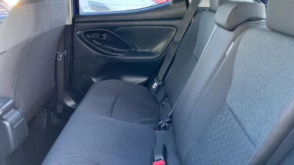 Used Toyota Yaris 2022 for sale - 76343912: Photo 13