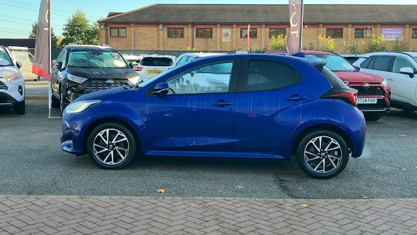 Used Toyota Yaris 2022 for sale - 76343912: Photo 17