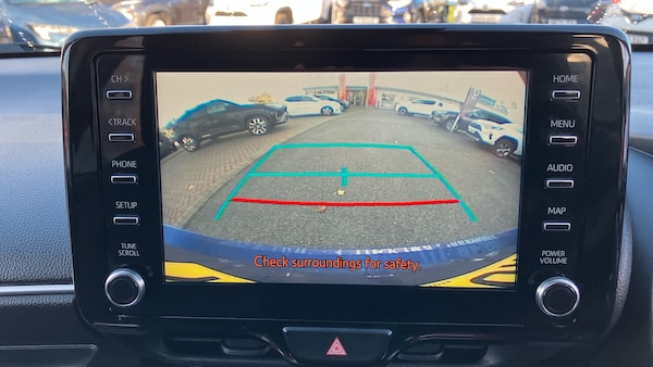 Used Toyota Yaris 2022 for sale - 76343912: Photo 31
