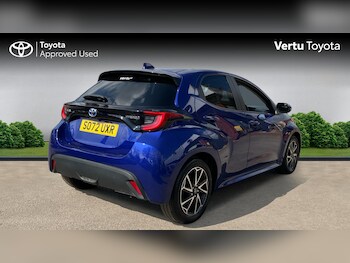 Used Toyota Yaris 2023 for sale - 78341017: Photo