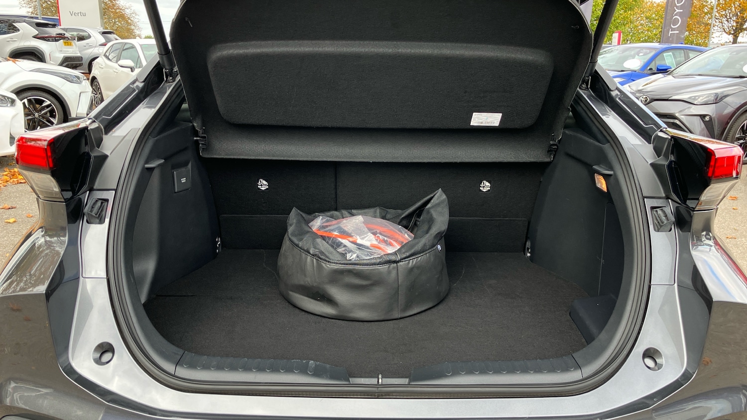 Used Toyota C-HR 2024 for sale - 76493668: Photo 14