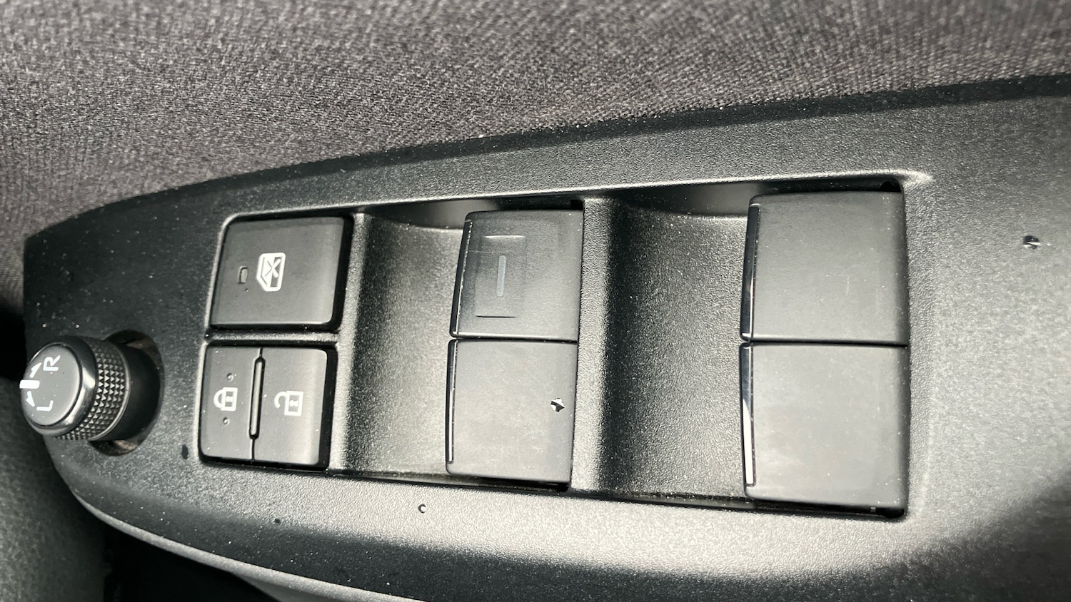 Used Toyota Yaris 2022 for sale - 76452649: Photo 22