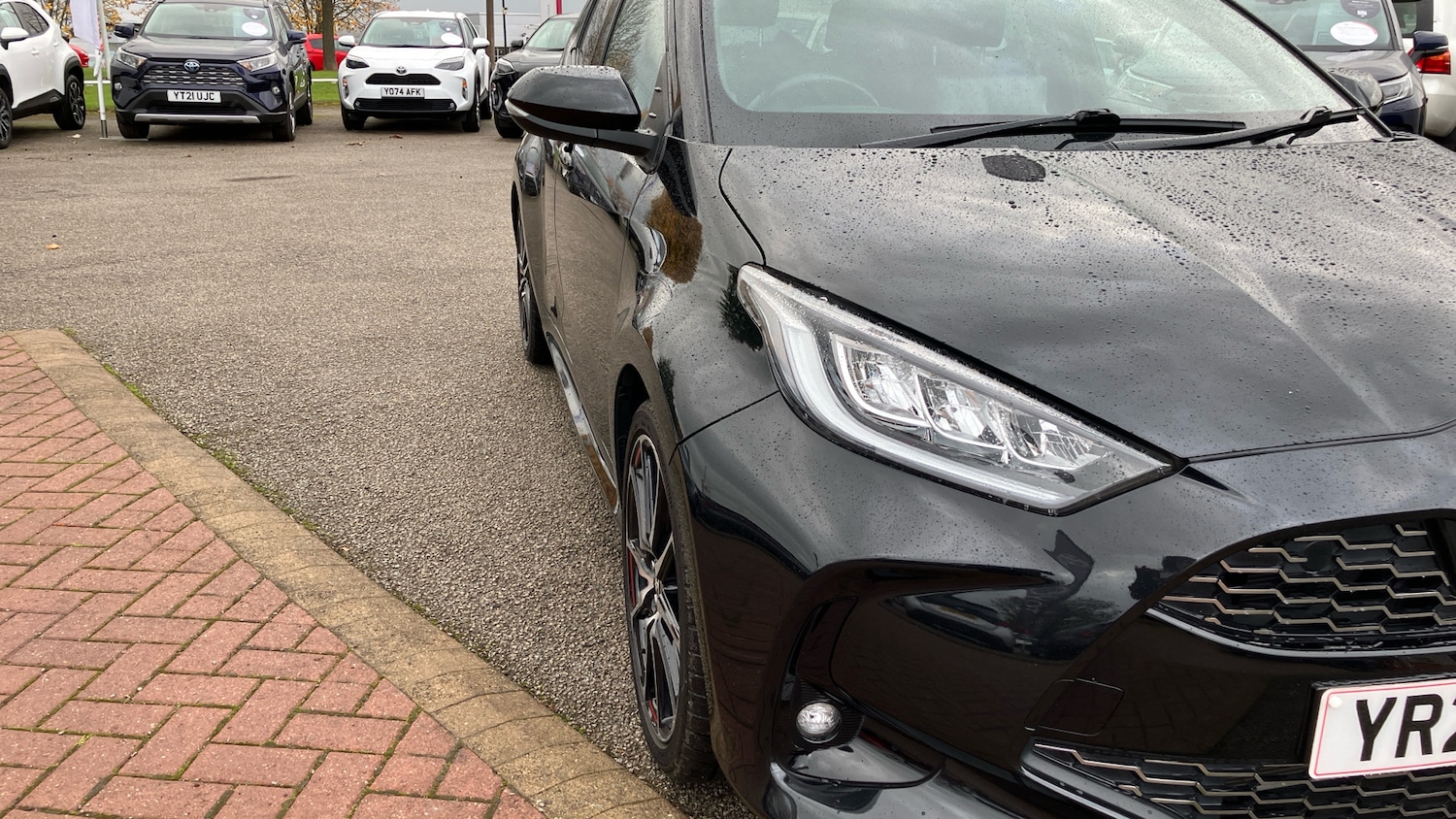 Used Toyota Yaris 2022 for sale - 76452649: Photo 41