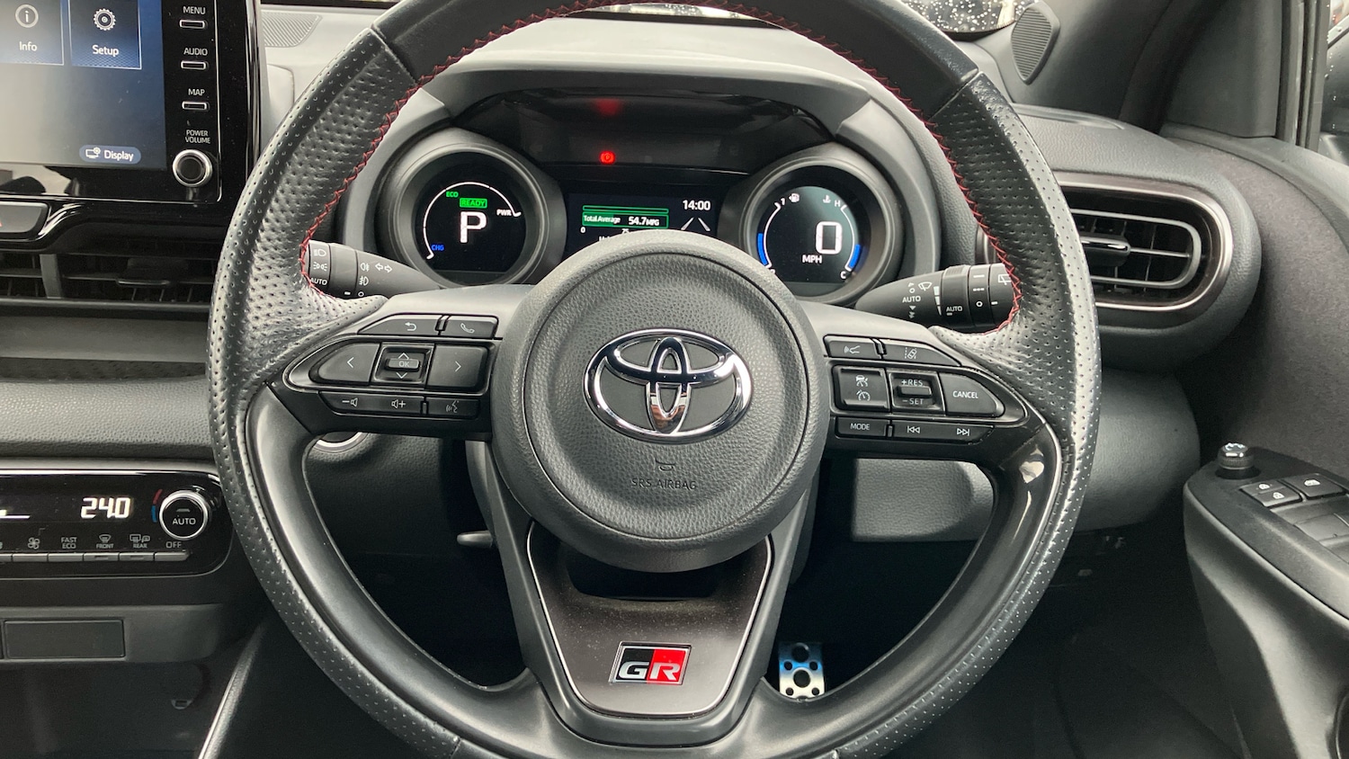 Used Toyota Yaris 2022 for sale - 76452649: Photo 8