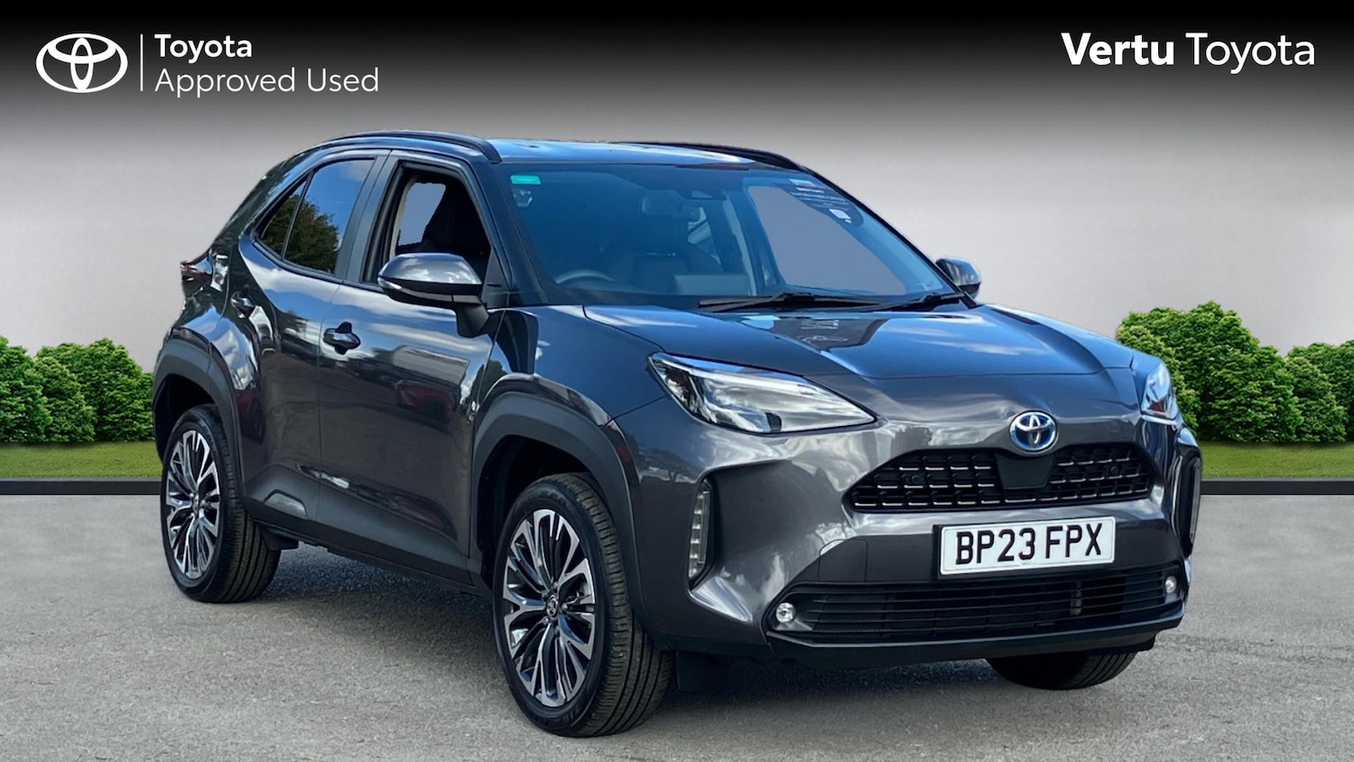 Used Toyota Yaris Cross 2023 for sale - 76027010: Photo 1