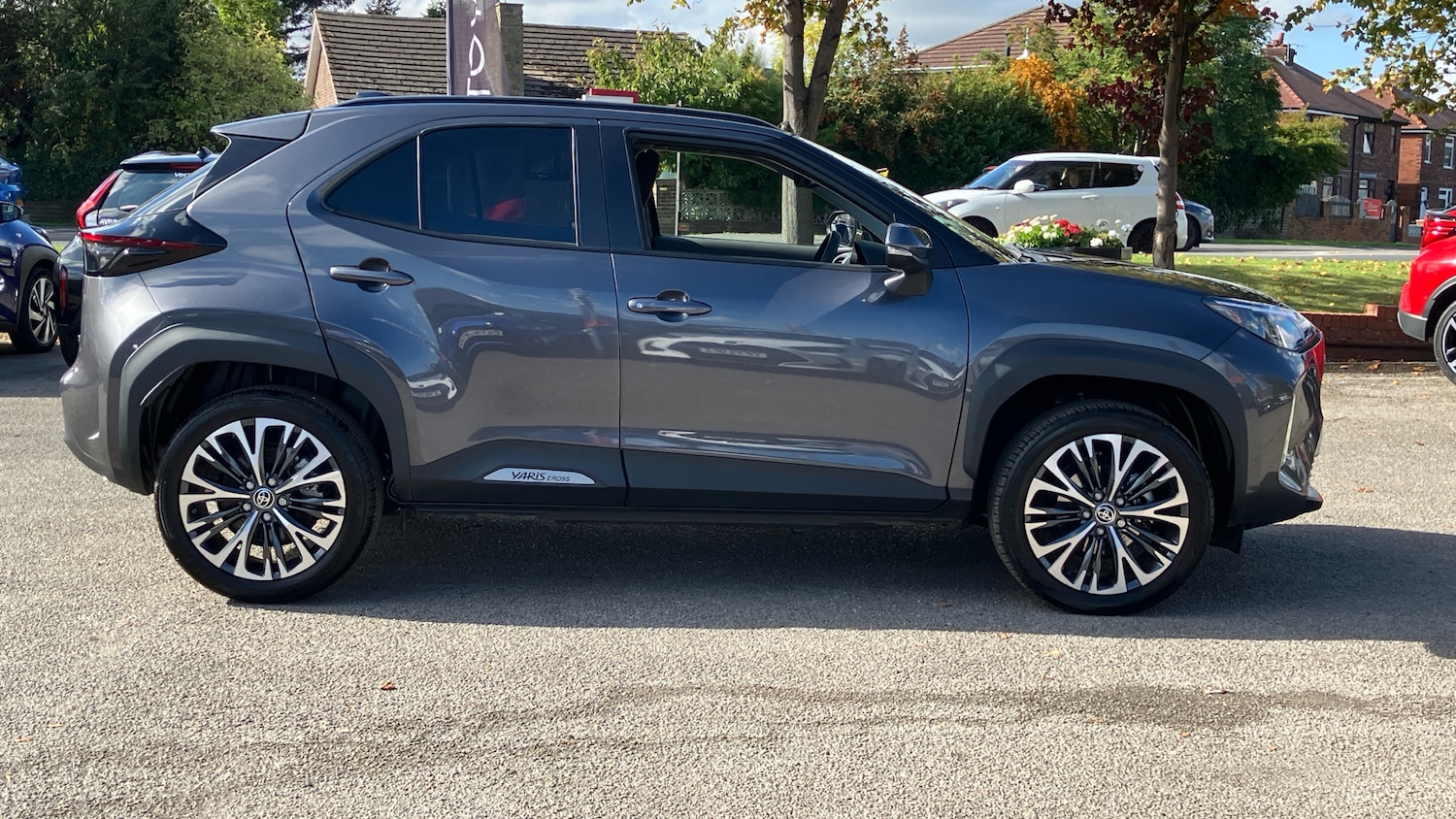 Used Toyota Yaris Cross 2023 for sale - 76027010: Photo 16