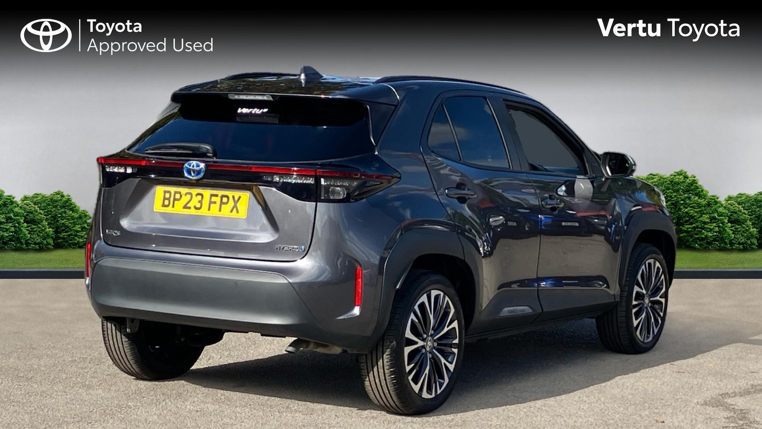 Used Toyota Yaris Cross 2023 for sale - 76027010: Photo 2