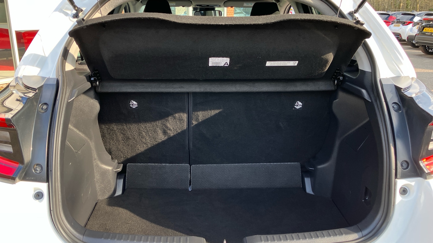 Used Toyota Yaris 2021 for sale - 77985209: Photo 14