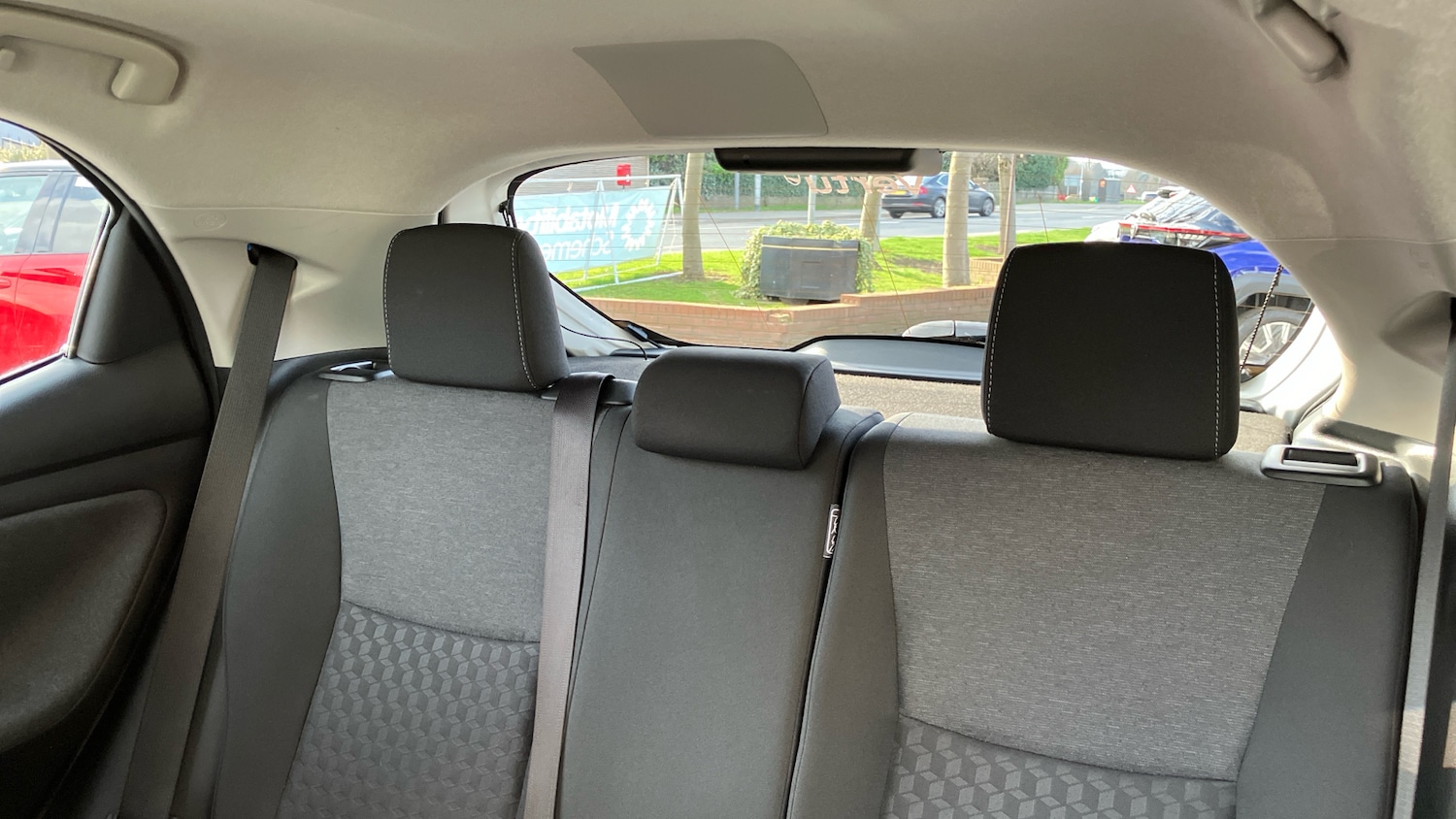 Used Toyota Yaris 2021 for sale - 77985209: Photo 23